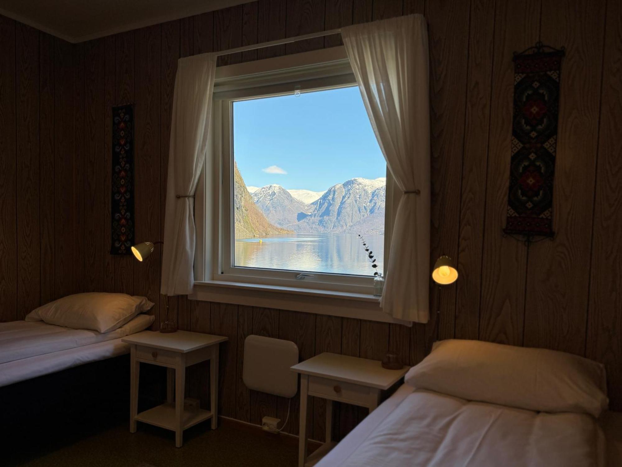 Svingen Guesthouse - Panoramic Fjord Views In Flåm Dış mekan fotoğraf